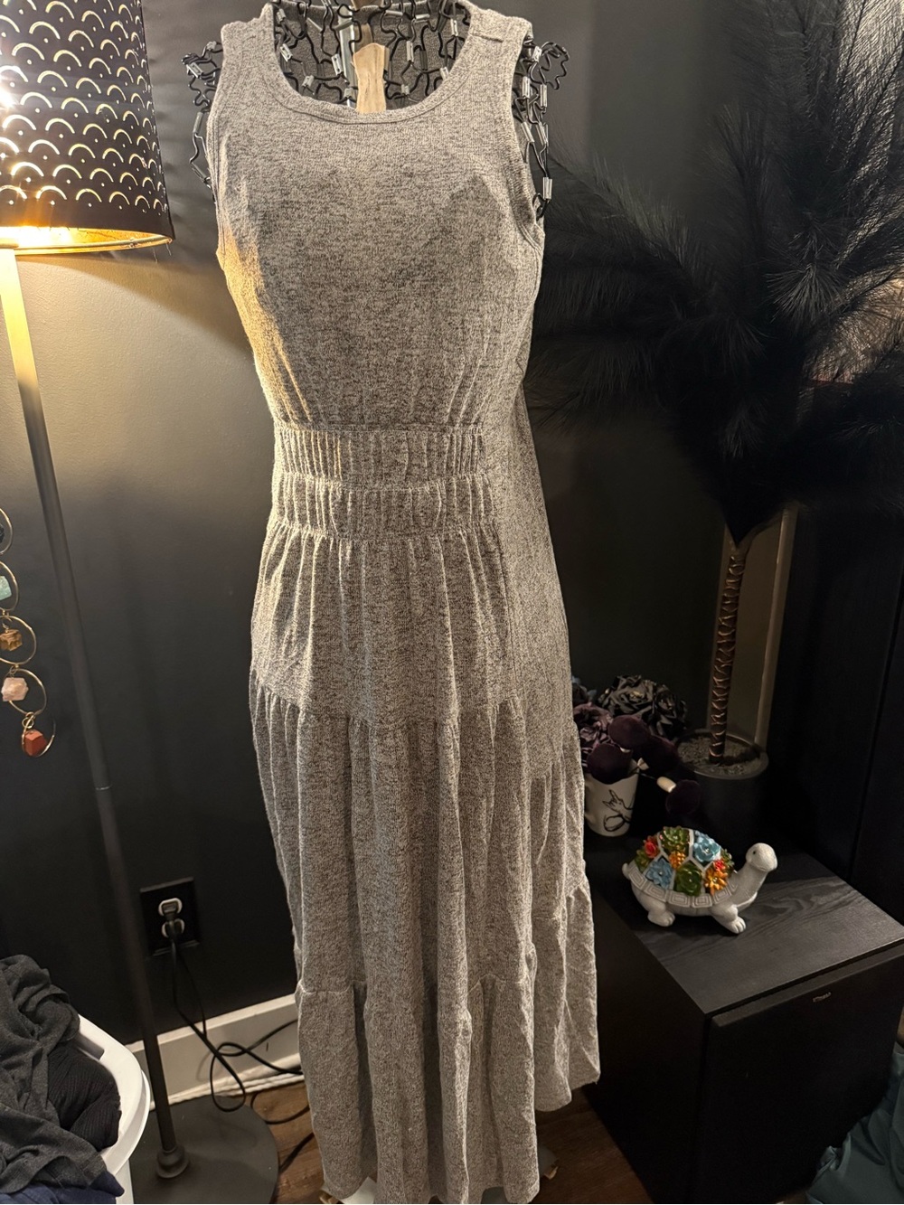 Sleeveless Gray Tiered Knit Dress - Brand Unspecified